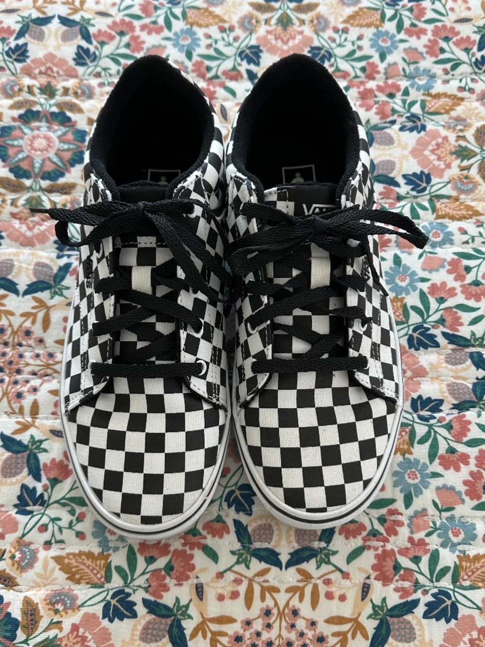 Youth Vans Checkerboard Lace-Up Shoe